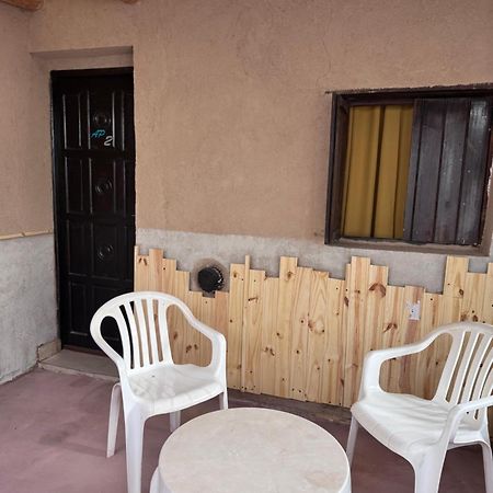 Hostal Asqui Pacha Tilcara Exterior photo
