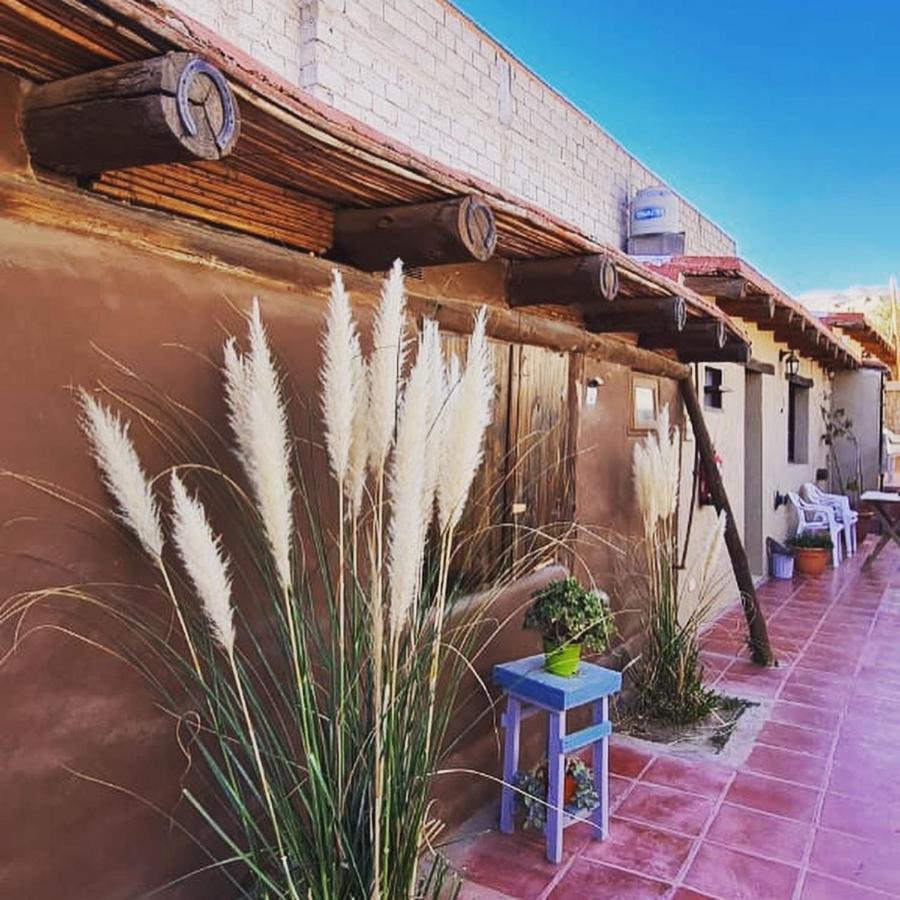 Hostal Asqui Pacha Tilcara Exterior photo